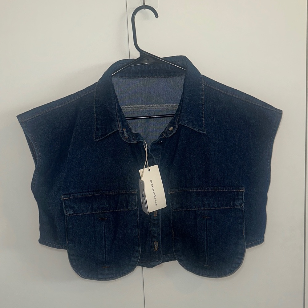 Commense Cropped Denim Top (size XL)